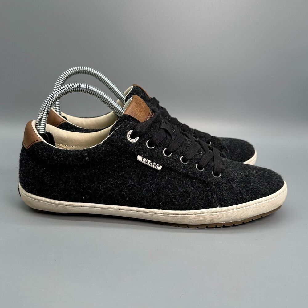 Taos Star Burst Women's 8.5 Black Athletic Running Sneakers Lace-Up Low Top